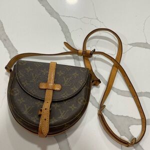 Authentic vintage Louis Vuitton Chantilly PM
